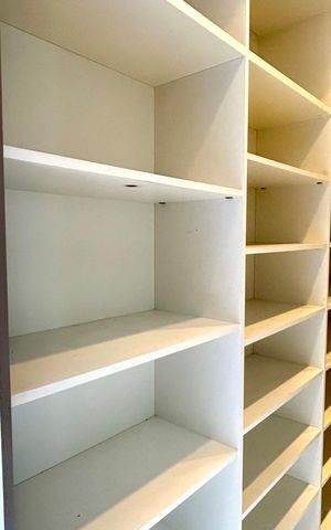 Casa para alugar com 330m², 3 quartos e 6 vagasCloset da suíte