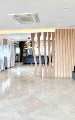 Casa para alugar com 330m², 3 quartos e 6 vagasSala