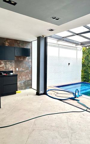 Casa para alugar com 330m², 3 quartos e 6 vagasPiscina e Churrasqueira 