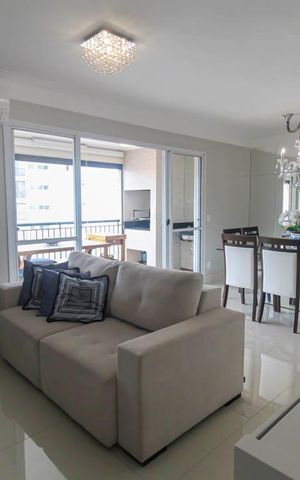 Apartamento à venda com 120m², 3 quartos e 2 vagasSala