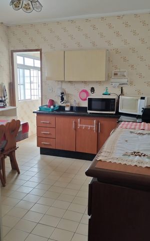 Apartamento para alugar com 82m², 2 quartos e 2 vagas Apartamento para alugar com 82m², 2 quartos e 2 vagasCozinha