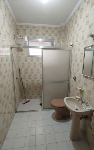 Apartamento para alugar com 82m², 2 quartos e 2 vagas Apartamento para alugar com 82m², 2 quartos e 2 vagasBanheiro 1