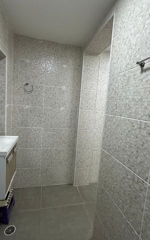 Apartamento para alugar com 82m², 2 quartos e 1 vaga Apartamento para alugar com 82m², 2 quartos e 1 vagaBanheiro