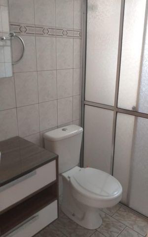 Casa para alugar com 260m², 3 quartos e 2 vagas Casa para alugar com 260m², 3 quartos e 2 vagasBanheiro 1