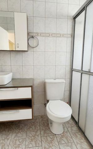 Casa para alugar com 260m², 3 quartos e 2 vagas Casa para alugar com 260m², 3 quartos e 2 vagasBanheiro 1