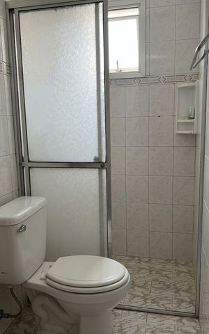 Casa para alugar com 260m², 3 quartos e 2 vagas Casa para alugar com 260m², 3 quartos e 2 vagasBanheiro 1