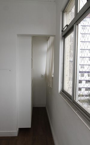 Apartamento para alugar com 110m², 2 quartos e 1 vagaCloset da suíte