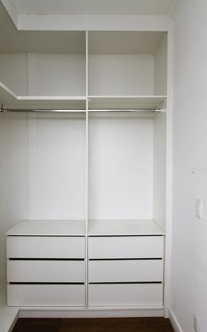 Apartamento para alugar com 110m², 2 quartos e 1 vagaCloset da suíte