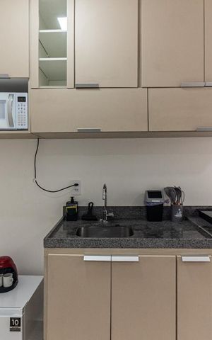 Studio para alugar com 27m², 1 quarto e sem vaga Studio para alugar com 27m², 1 quarto e sem vagaCozinha