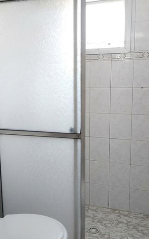 Apartamento à venda com 54m², 2 quartos e 1 vaga Apartamento à venda com 54m², 2 quartos e 1 vagaBanheiro 2