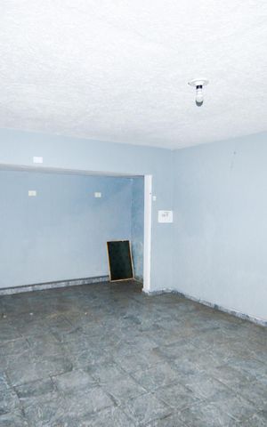 Casa à venda com 238m², 3 quartos e 2 vagasGaragem