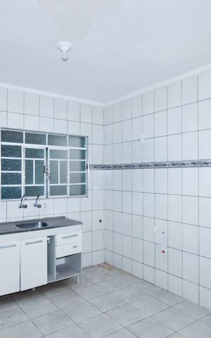 Casa à venda com 238m², 3 quartos e 2 vagasCozinha
