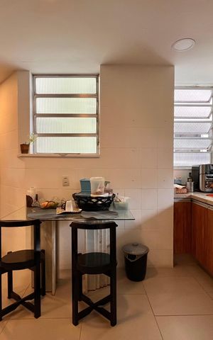 Apartamento à venda com 117m², 3 quartos e sem vaga