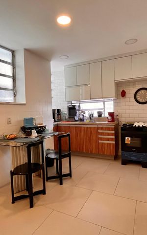Apartamento à venda com 117m², 3 quartos e sem vaga