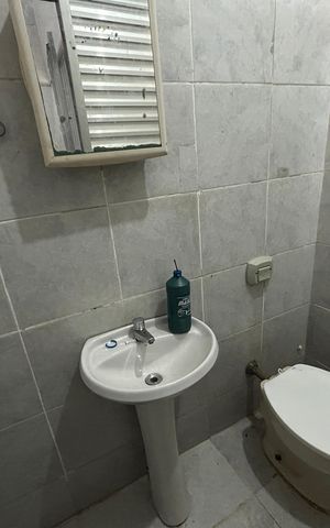 Casa à venda com 444m², 4 quartos e 2 vagasBanheiro casa 2
