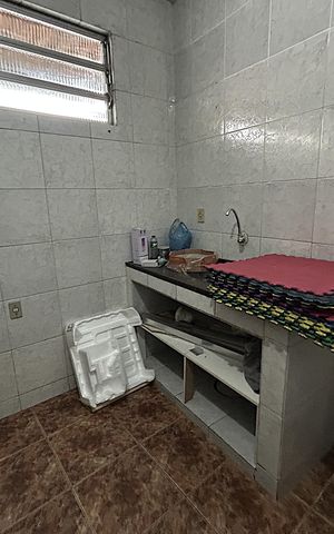 Casa à venda com 444m², 4 quartos e 2 vagasCozinha casa 2