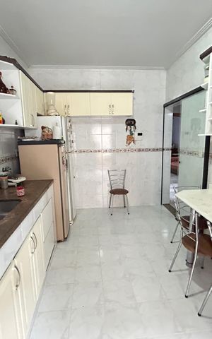 Casa à venda com 444m², 4 quartos e 2 vagasCozinha