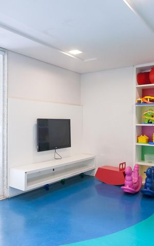 Apartamento à venda com 113m², 3 quartos e 3 vagas Apartamento à venda com 113m², 3 quartos e 3 vagasÁrea comum - Brinquedoteca