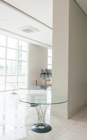 Apartamento à venda com 113m², 3 quartos e 3 vagas Apartamento à venda com 113m², 3 quartos e 3 vagasÁrea comum - Salão de festas