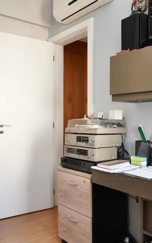 Apartamento à venda com 113m², 3 quartos e 3 vagas Apartamento à venda com 113m², 3 quartos e 3 vagasQuarto 2