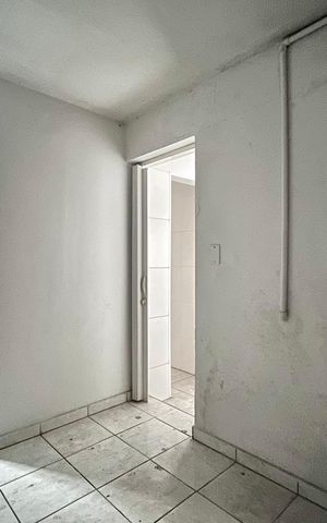 Casa à venda com 70m², 2 quartos e 3 vagas Casa à venda com 70m², 2 quartos e 3 vagasQuarto 3