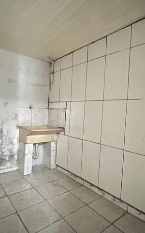 Casa à venda com 70m², 2 quartos e 3 vagas Casa à venda com 70m², 2 quartos e 3 vagasÁrea de Serviço