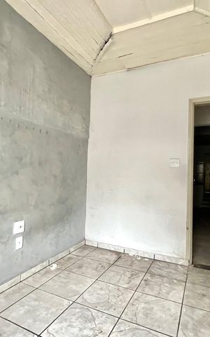 Casa à venda com 70m², 2 quartos e 3 vagas Casa à venda com 70m², 2 quartos e 3 vagasQuarto 2