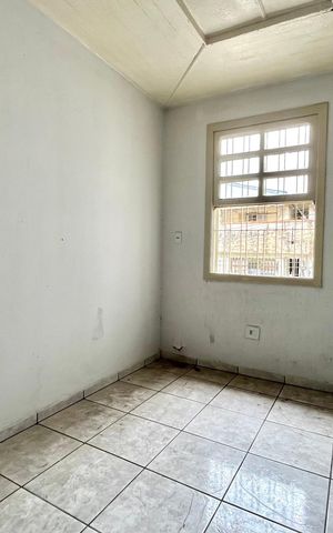 Casa à venda com 70m², 2 quartos e 3 vagas Casa à venda com 70m², 2 quartos e 3 vagasQuarto 2