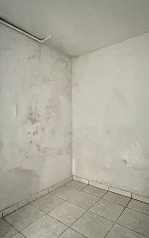 Casa à venda com 70m², 2 quartos e 3 vagas Casa à venda com 70m², 2 quartos e 3 vagasQuarto 4