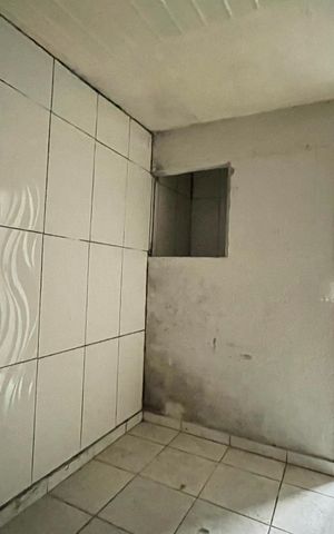 Casa à venda com 70m², 2 quartos e 3 vagas Casa à venda com 70m², 2 quartos e 3 vagasÁrea de Serviço