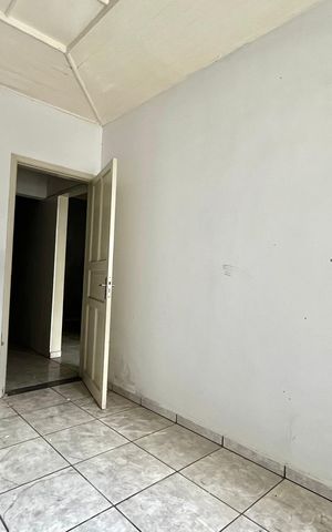 Casa à venda com 70m², 2 quartos e 3 vagas Casa à venda com 70m², 2 quartos e 3 vagasQuarto 2