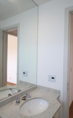 Apartamento à venda com 95m², 3 quartos e 2 vagasBanheiro