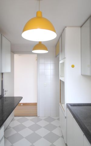 Apartamento à venda com 95m², 3 quartos e 2 vagasCozinha