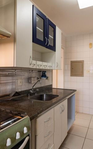 Apartamento para alugar com 106m², 3 quartos e 2 vagas Apartamento para alugar com 106m², 3 quartos e 2 vagasCozinha