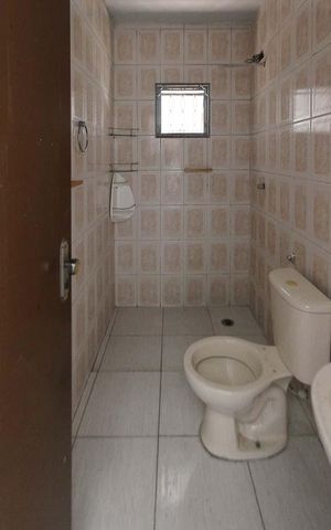 Casa para alugar com 55m², 1 quarto e sem vaga Casa para alugar com 55m², 1 quarto e sem vagaBanheiro