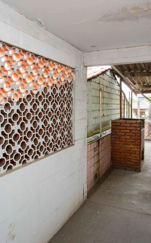 Casa à venda com 136m², 3 quartos e 1 vagaÁrea comum