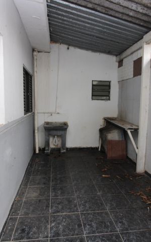 Casa para alugar com 30m², 1 quarto e 1 vagaÁrea de Serviço
