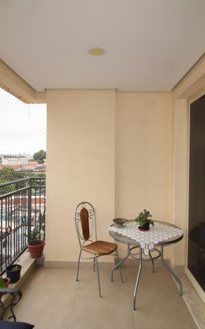 Apartamento à venda com 40m², 1 quarto e 1 vagaSala - Varanda