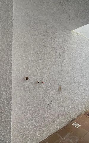Casa de condomínio à venda com 300m², 5 quartos e 2 vagas Casa de condomínio à venda com 300m², 5 quartos e 2 vagasÁrea de Serviço