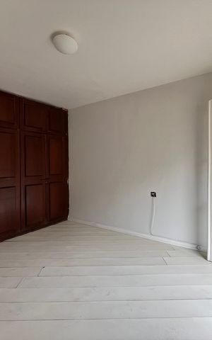 Casa de condomínio à venda com 300m², 5 quartos e 2 vagas Casa de condomínio à venda com 300m², 5 quartos e 2 vagasQuarto 2