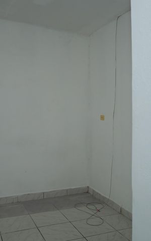 Casa para alugar com 28m², 1 quarto e sem vagaQuarto
