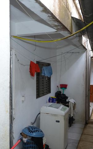 Casa para alugar com 28m², 1 quarto e sem vagaÁrea comum - Corredores