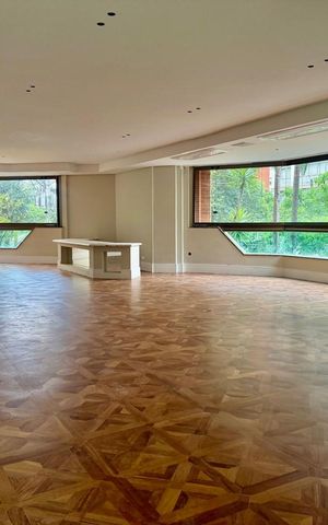 Apartamento à venda com 796m², 3 quartos e 4 vagas