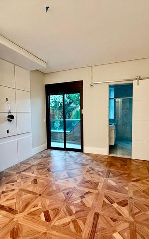 Apartamento à venda com 796m², 3 quartos e 4 vagas
