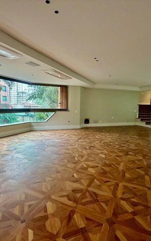 Apartamento à venda com 796m², 3 quartos e 4 vagas
