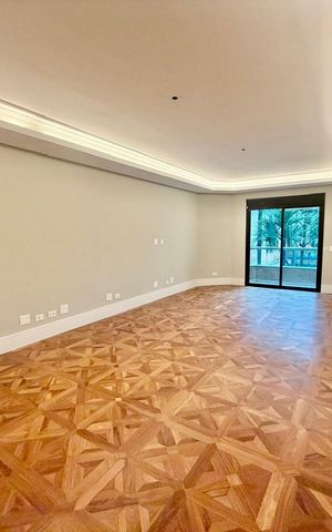 Apartamento à venda com 796m², 3 quartos e 4 vagas