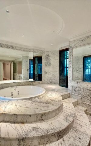 Apartamento à venda com 796m², 3 quartos e 4 vagas