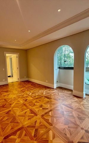Apartamento à venda com 796m², 3 quartos e 4 vagas