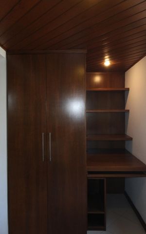Apartamento à venda com 220m², 3 quartos e 2 vagasEscritório