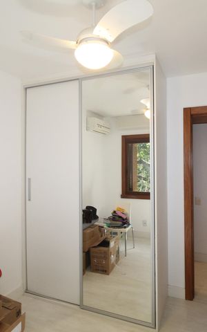 Apartamento à venda com 220m², 3 quartos e 2 vagasQuarto 2
